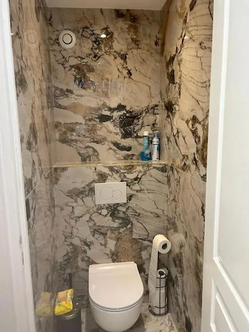 Apartman 2 Pieces 35 M2 + 1 Veranda Antibes Franciaország